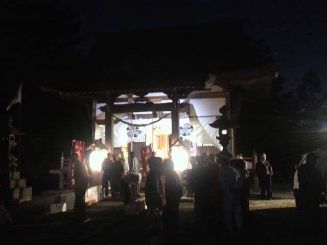 波志江愛宕神社秋祭り前夜祭１2013.jpg
